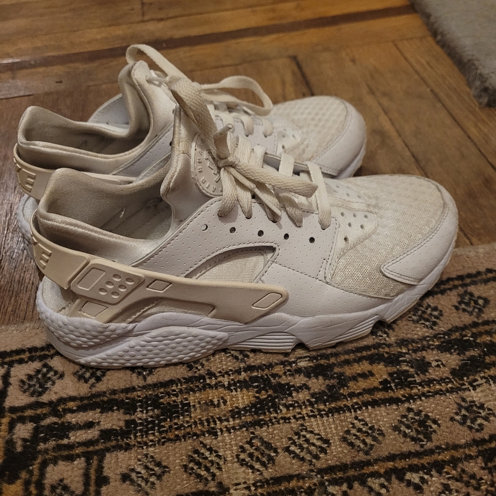 Nike Hurraches
